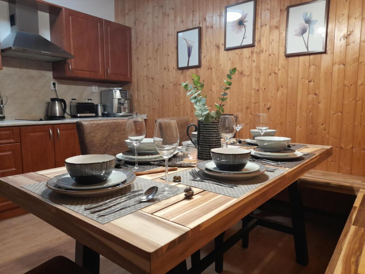 Apartma Raj V Ramzove Ostružná Bagian luar foto