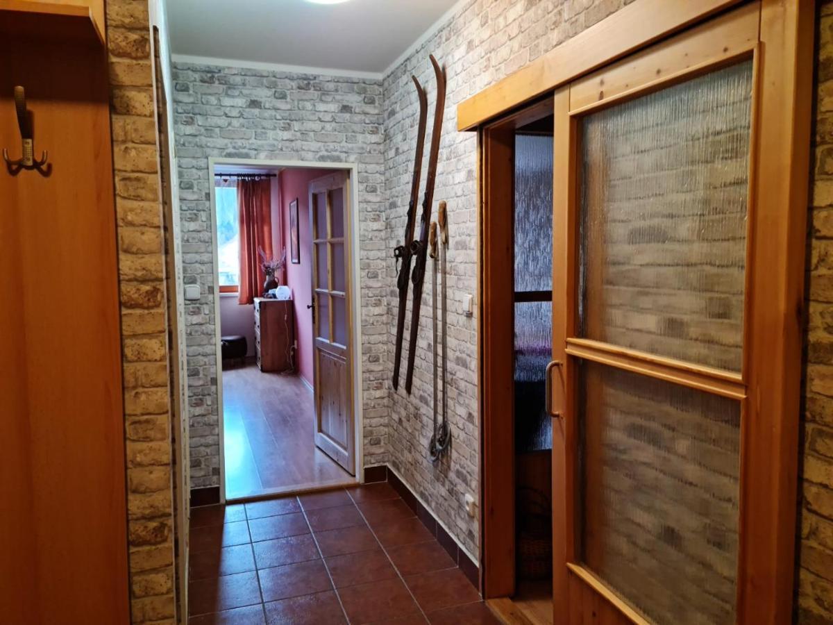 Apartma Raj V Ramzove Ostružná Bagian luar foto